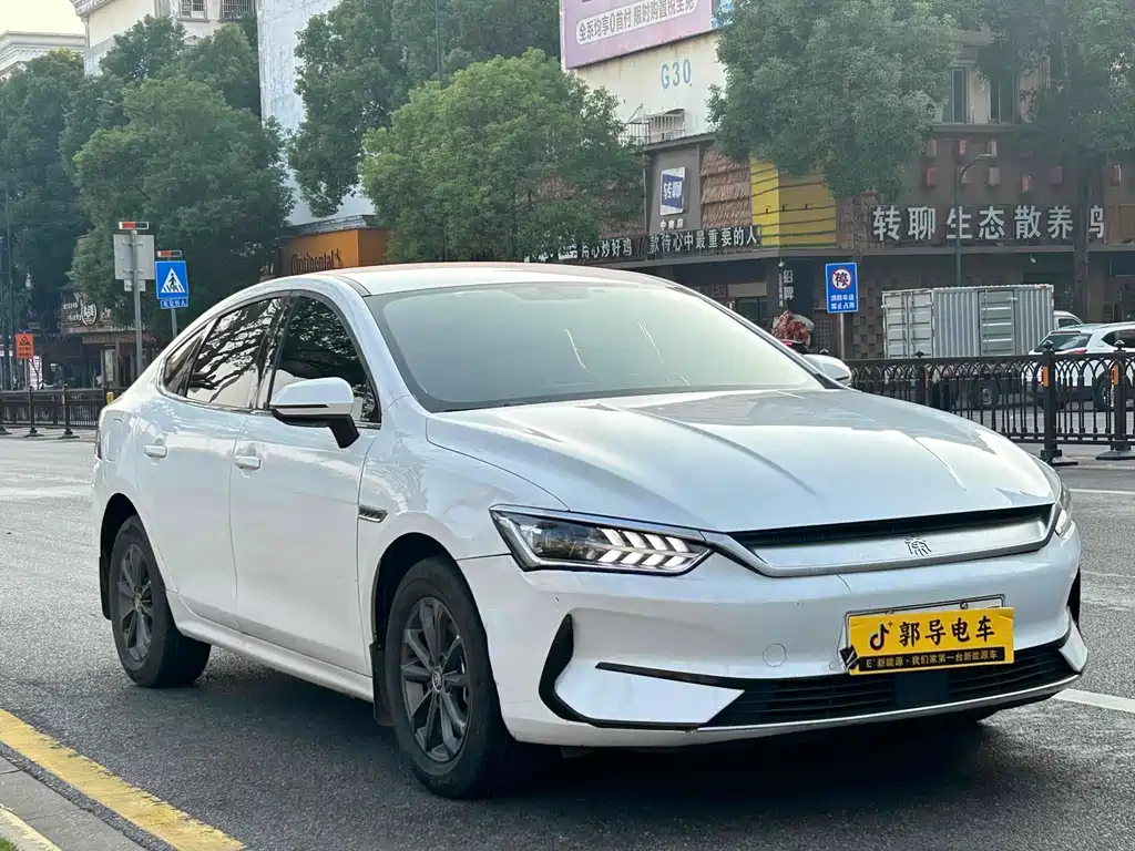 BYD Qin Plus PLUS 2021 EV 420KM