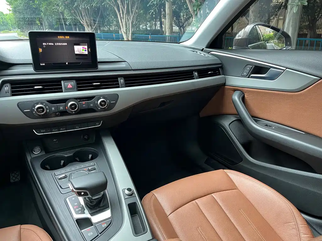 Audi A4L — миниатюра 8