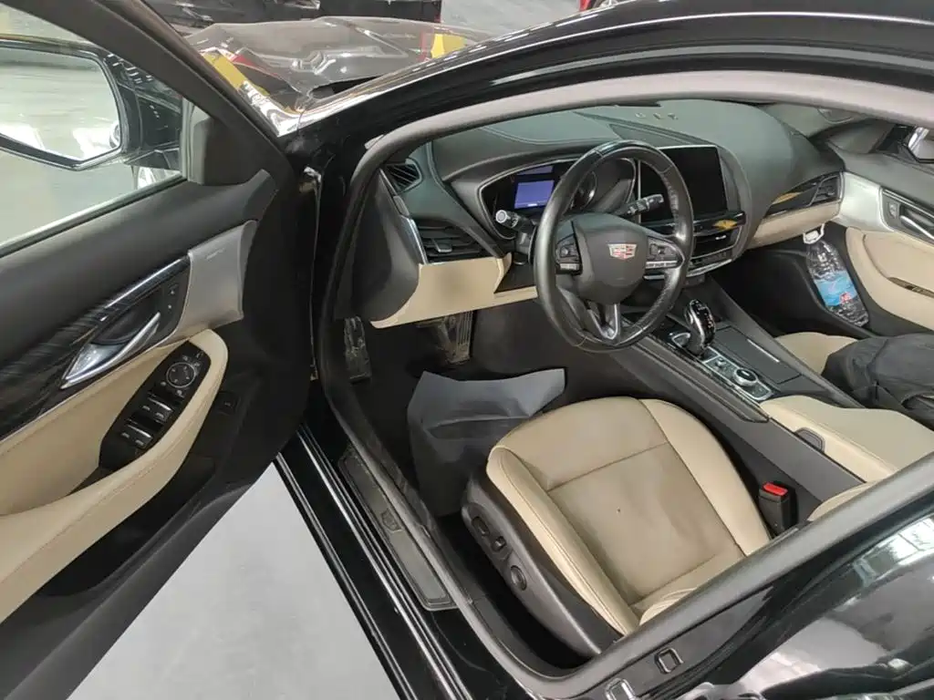 Cadillac CT5 — миниатюра 16