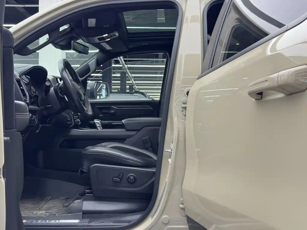 RAM Ram Trucks — миниатюра 8