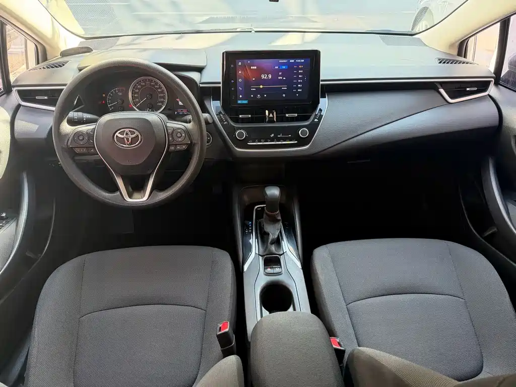 Toyota Corolla — миниатюра 9