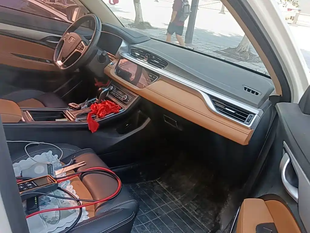 Geely Vision S1 — миниатюра 25