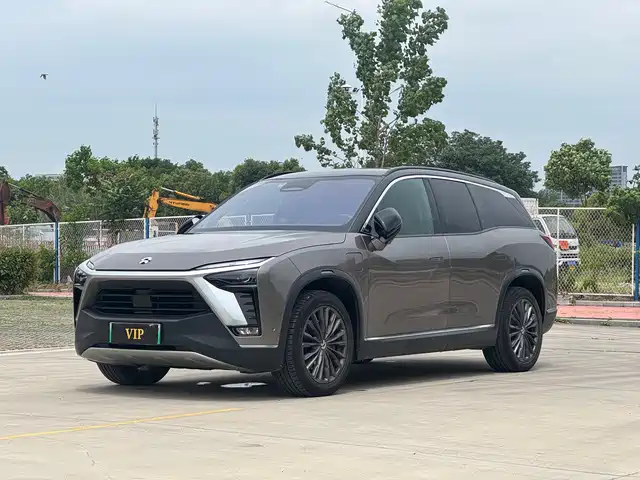 2022 Nio ES8