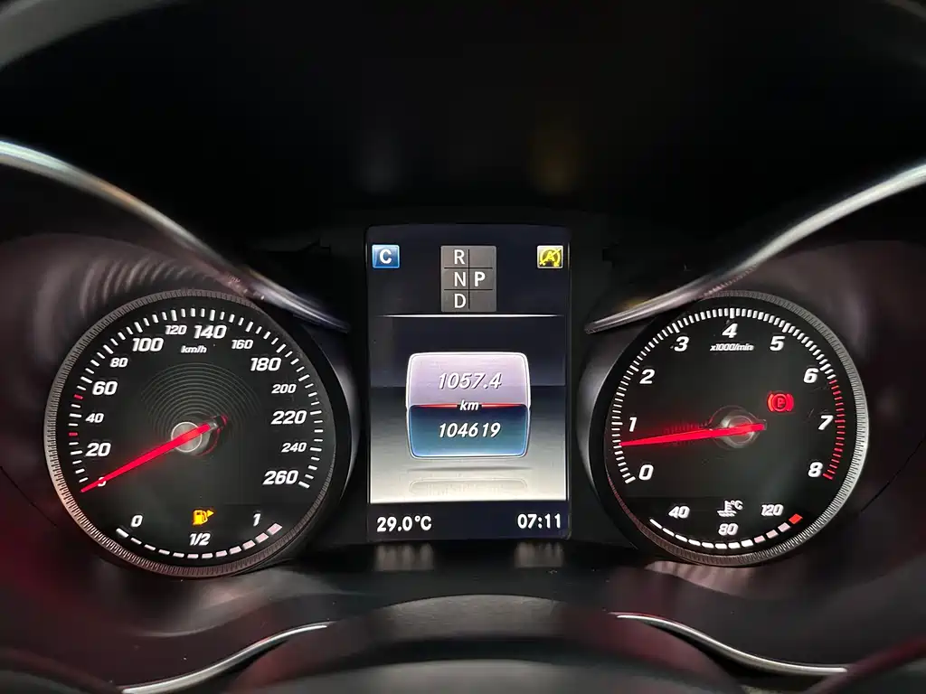 Mercedes-Benz C-Class — миниатюра 9