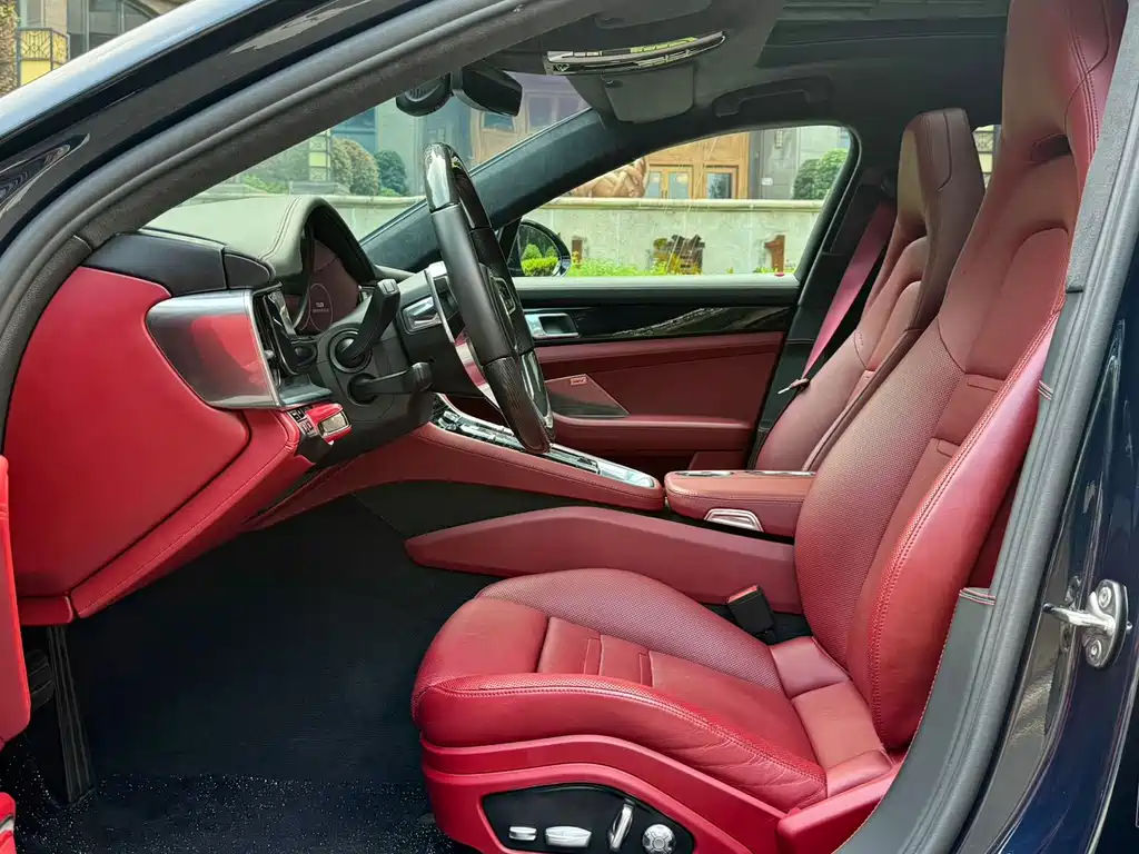 Porsche Panamera — миниатюра 7