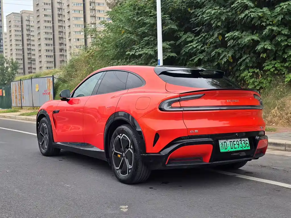 Xiaomi YU7 — миниатюра 7