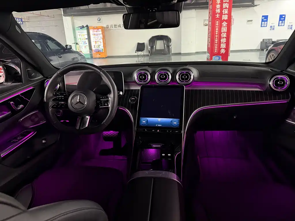 Mercedes-Benz C-Class — миниатюра 10
