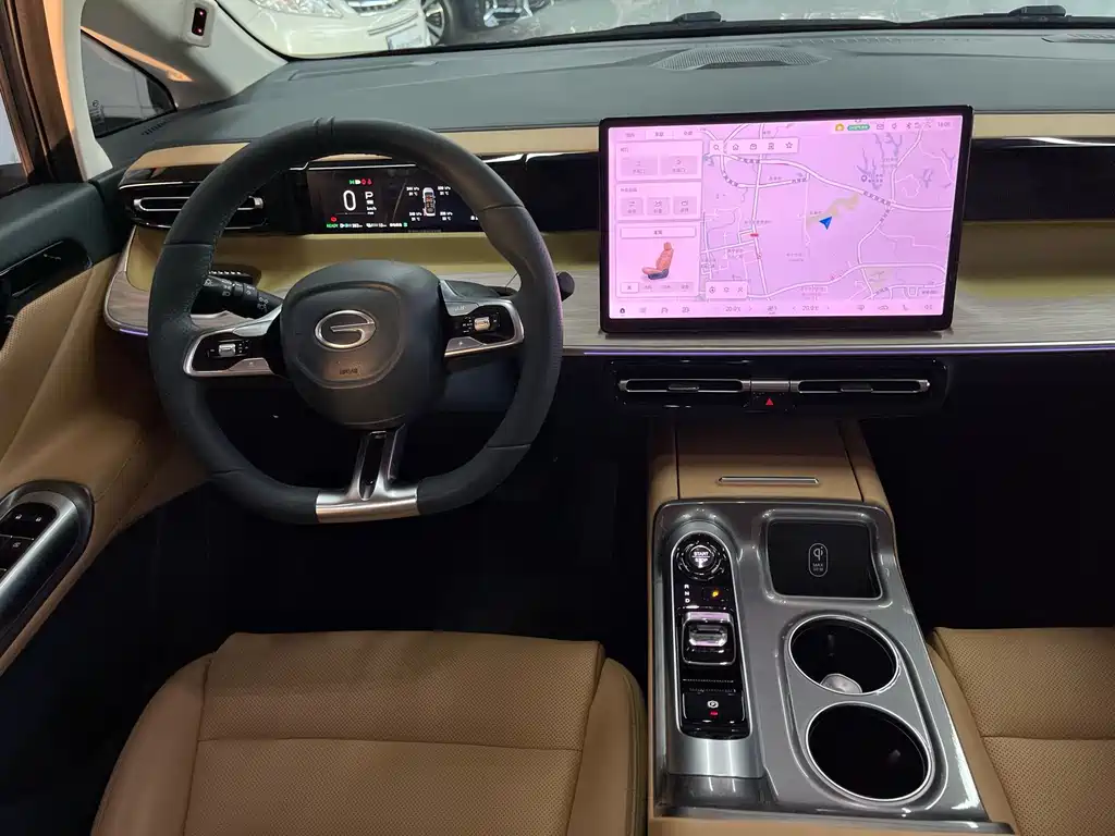 GAC Motor Trumpchi E8 PHEV — миниатюра 14