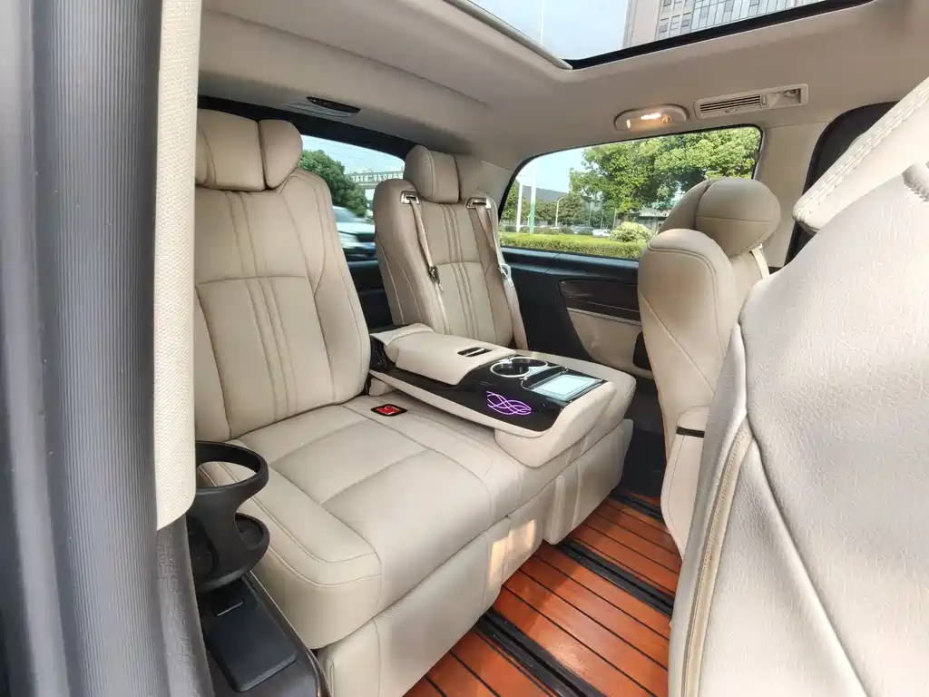 Mercedes-Benz V-Class V 2022 V 260