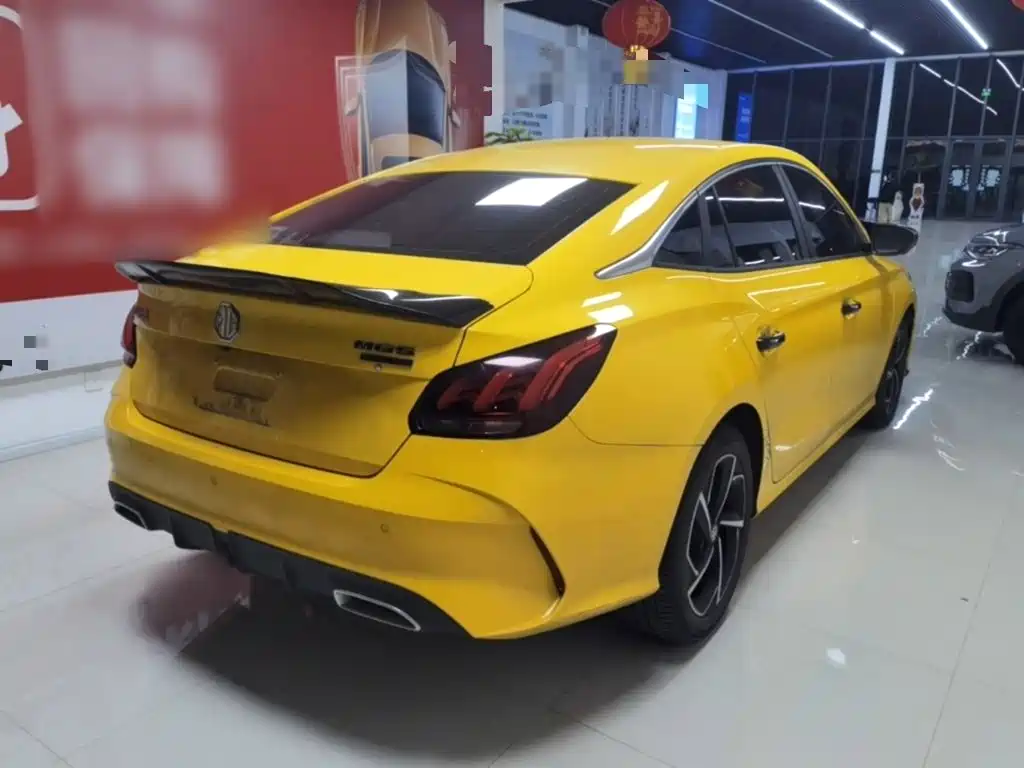 MG MG5 — миниатюра 7