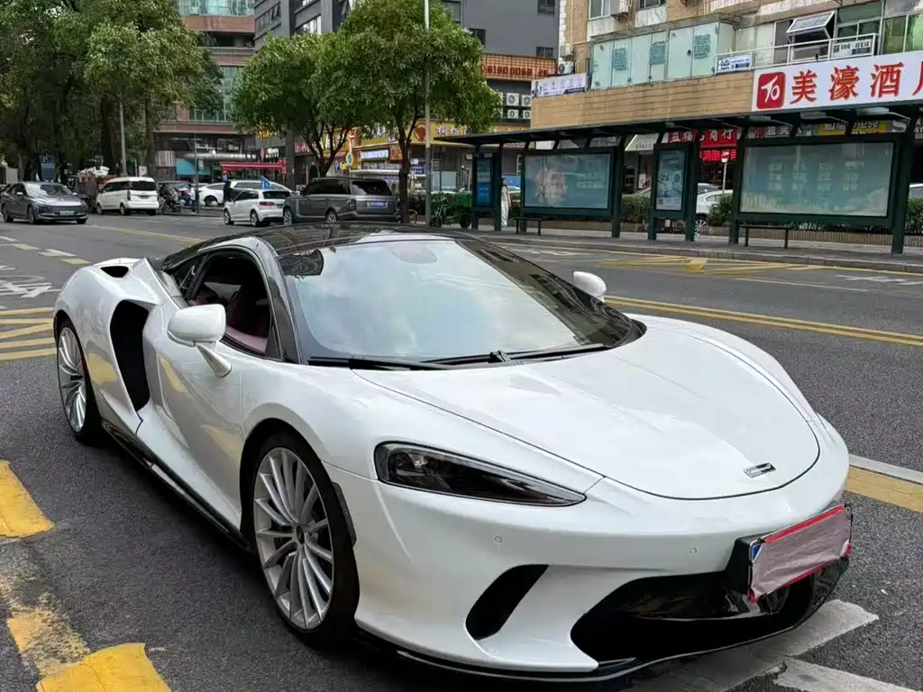 Купить McLaren GT