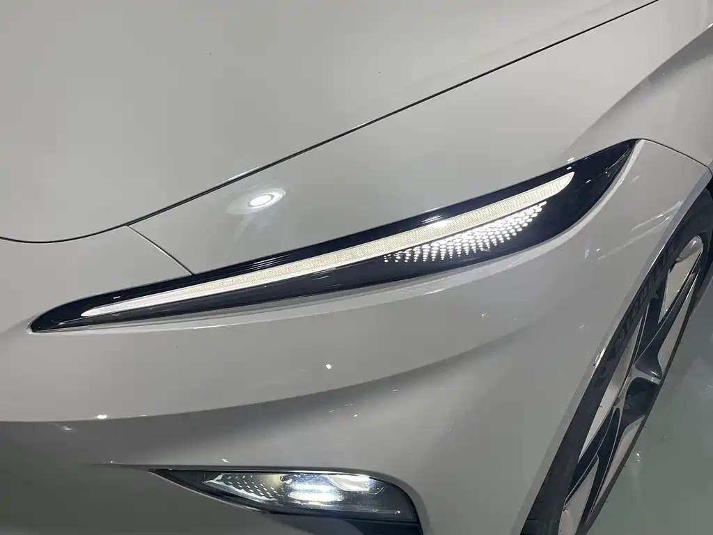 Roewe Feifan F7 — миниатюра 22