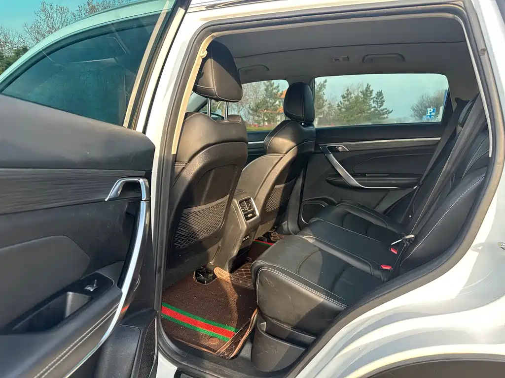 GEELY AUTOMOBILE BOYUE