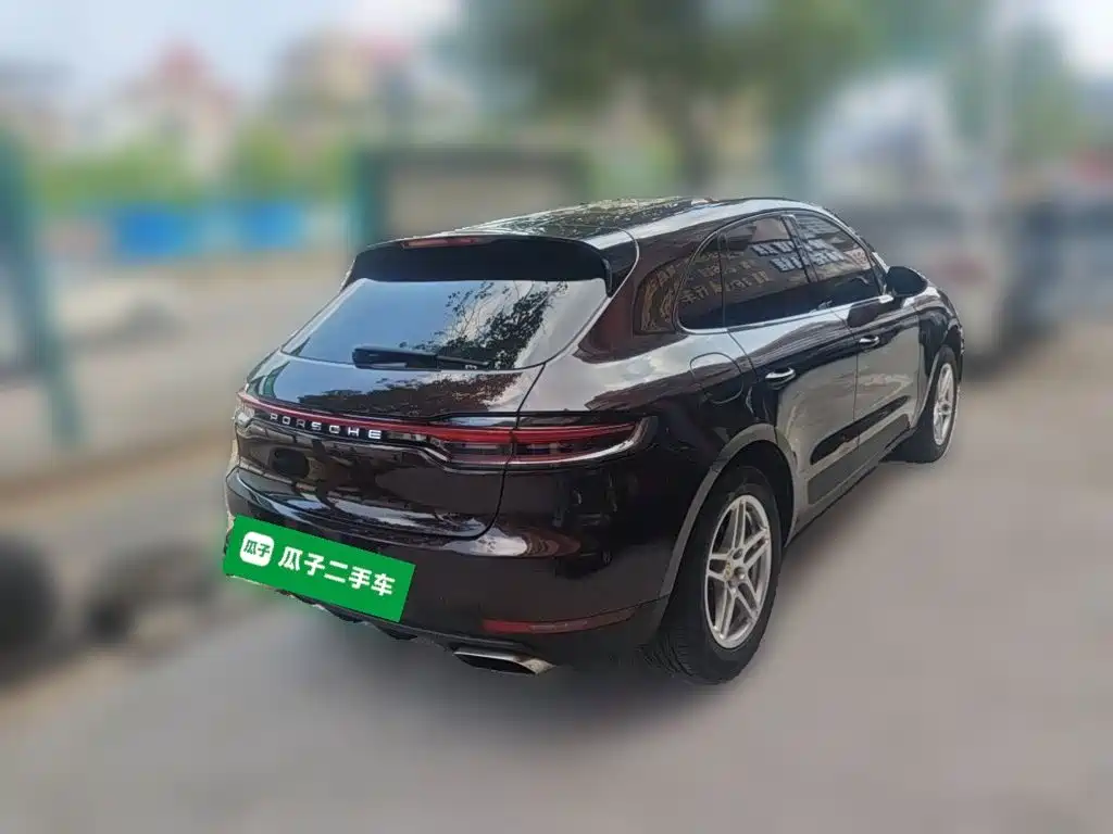 Porsche Macan — миниатюра 6