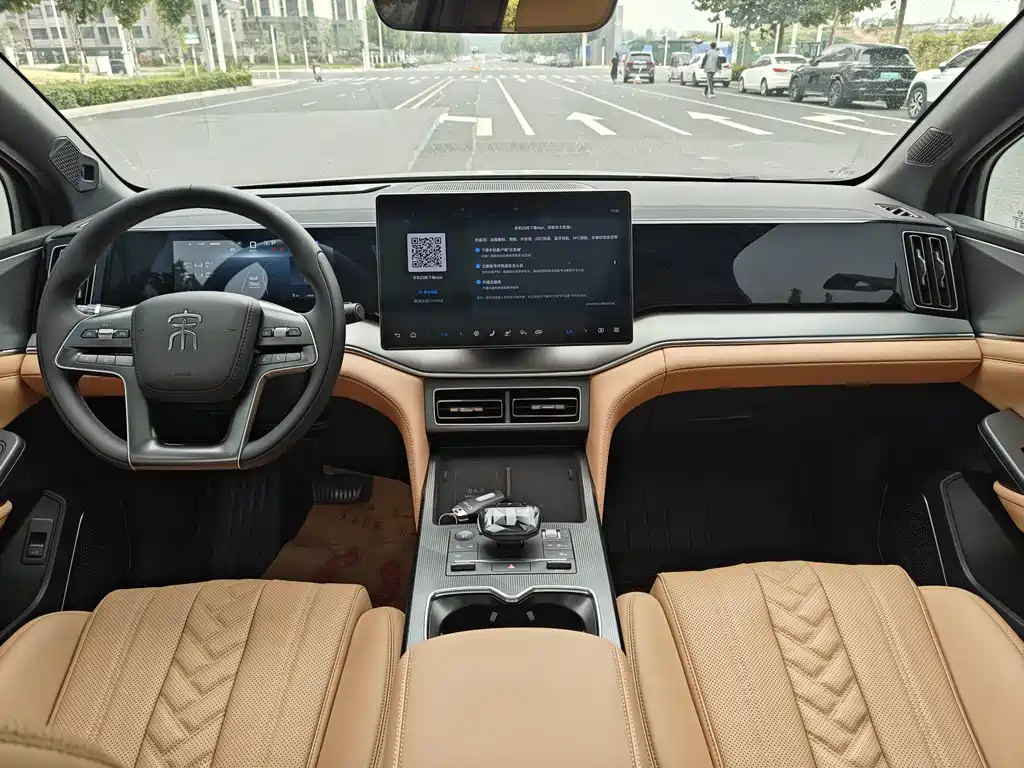 BYD L DM-i — миниатюра 6
