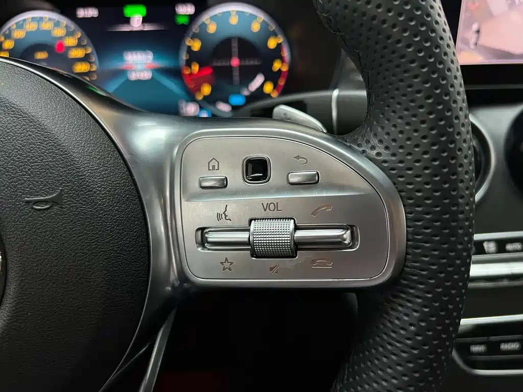 Mercedes-Benz C-Class — миниатюра 21