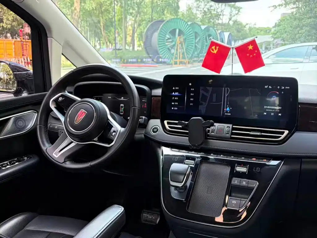 Hongqi Hongqi HQ9 — миниатюра 5