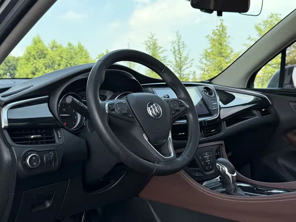 Buick Envision Plus — миниатюра 6