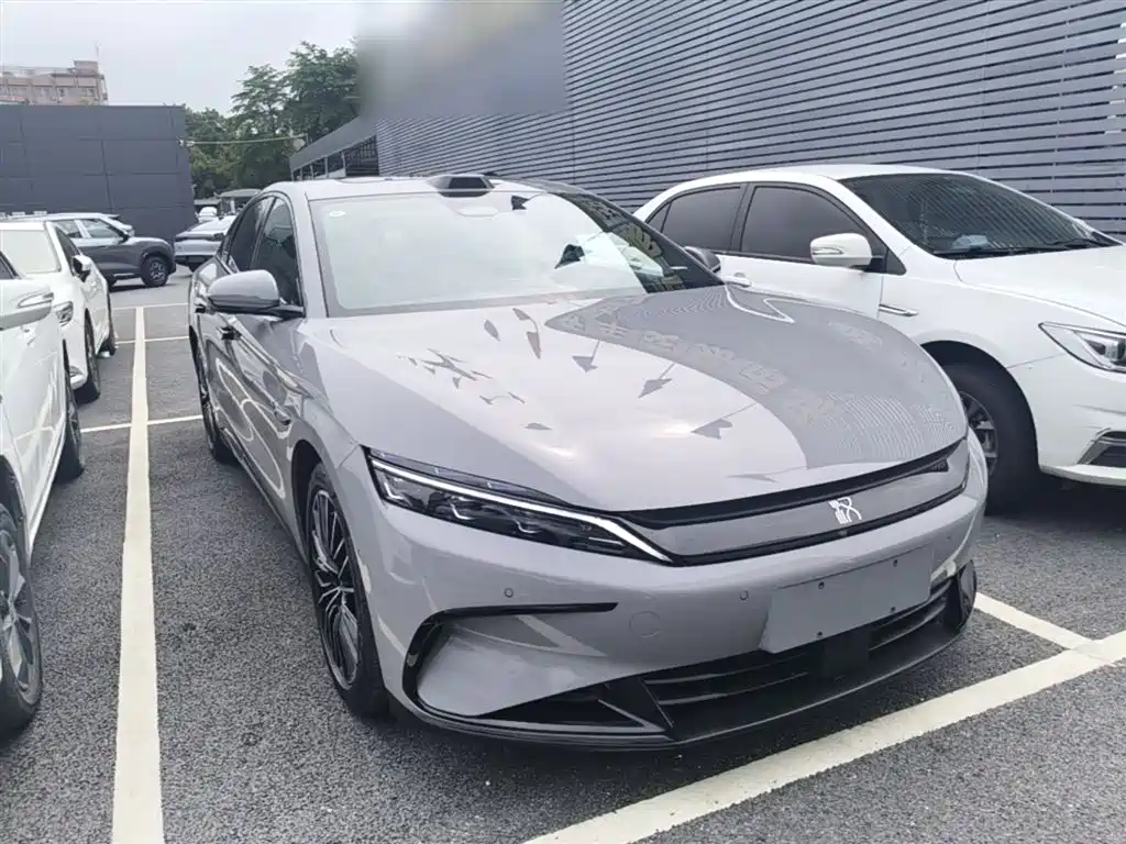 BYD Han 2025 DM-i Smart Drive 125KM Flagship