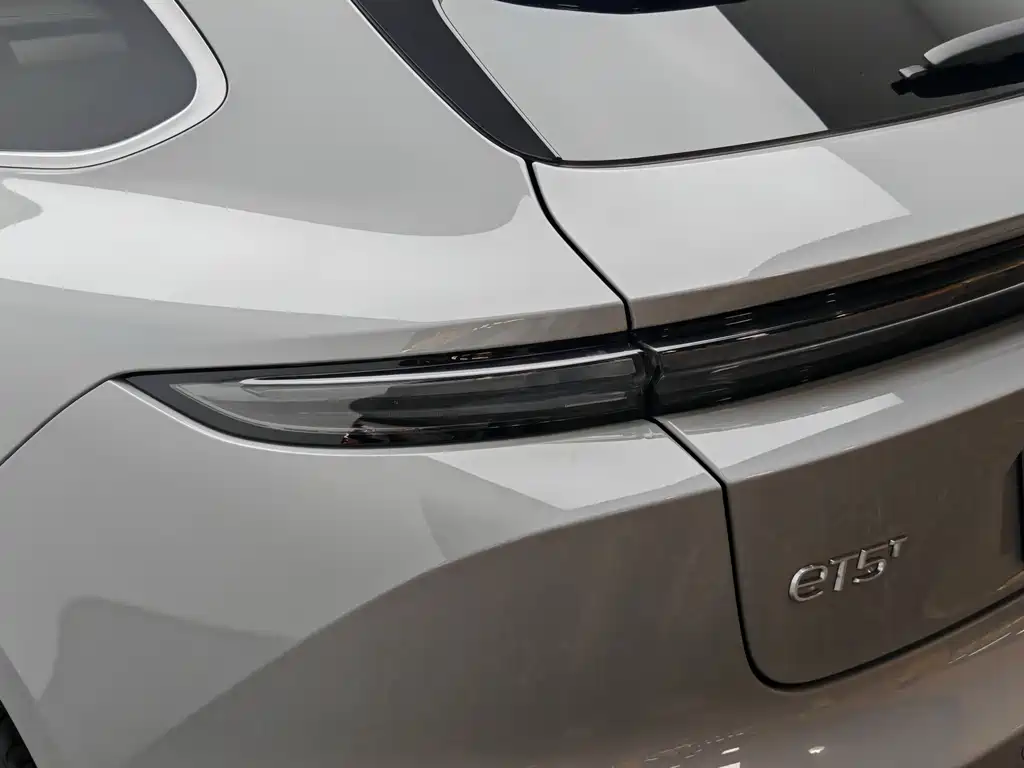 NIO ET5T 2025 75kWh Touring