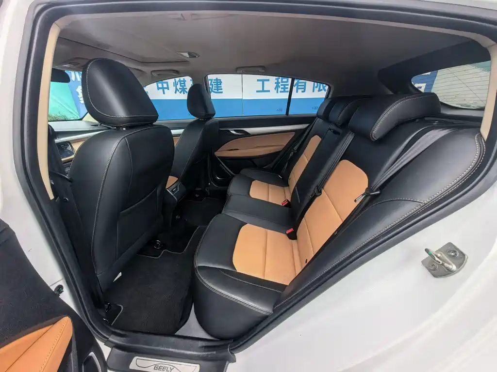 Geely Vision S1 — миниатюра 9