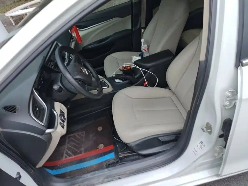 Buick Excelle — миниатюра 11