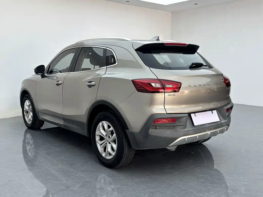 Borgward BX5 — миниатюра 8