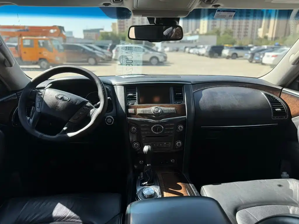 Infiniti QX — миниатюра 5
