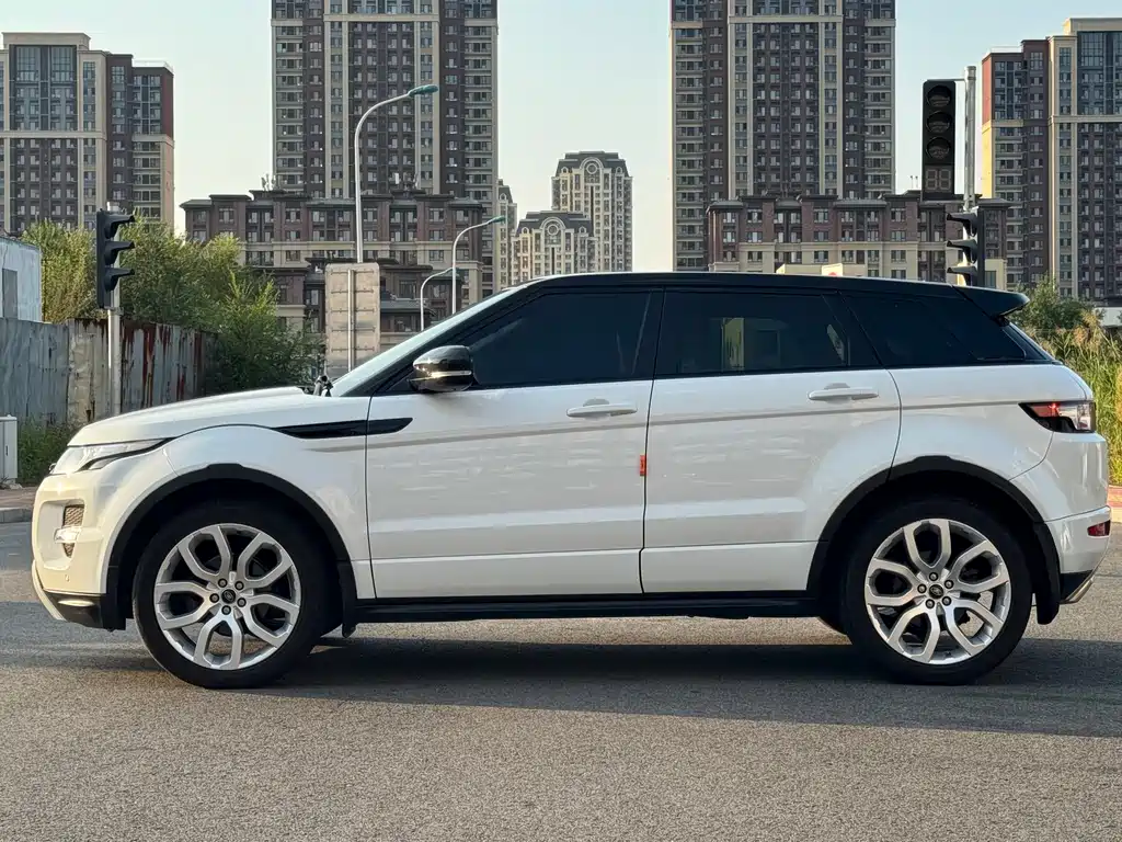 Land Rover Evoque (Import) — миниатюра 9