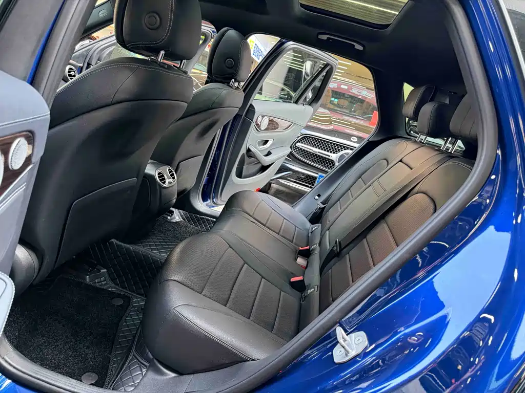 Mercedes-Benz GLC — миниатюра 13
