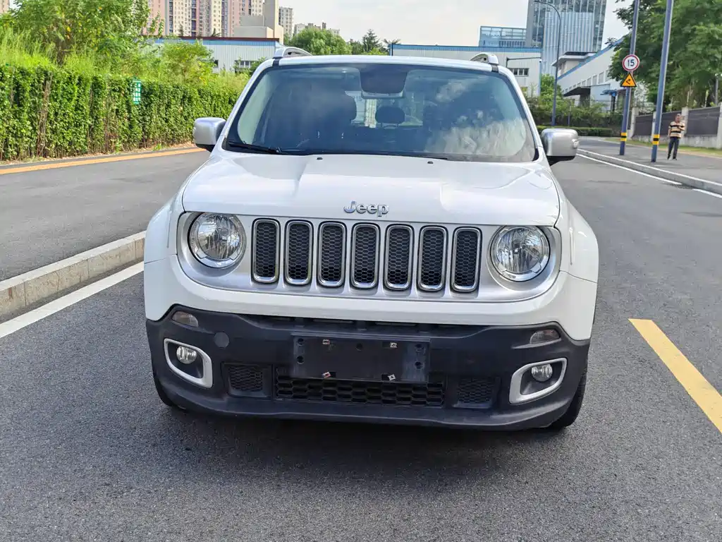 Jeep Renegade — миниатюра 2