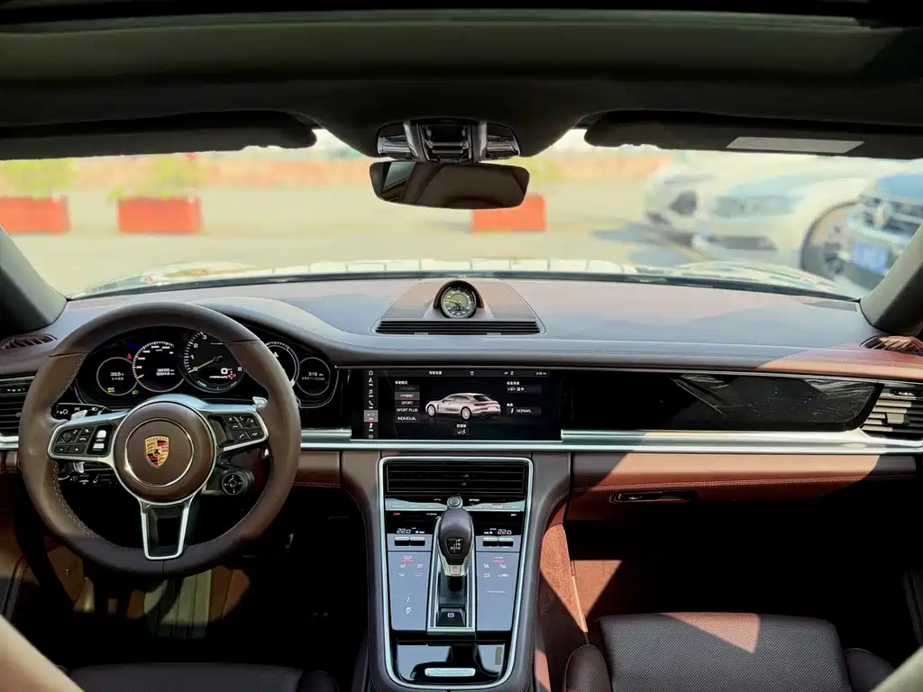 Porsche Panamera Hybrid — миниатюра 26