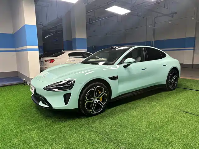 XIAOMI CAR XIAOMI SU7 2024