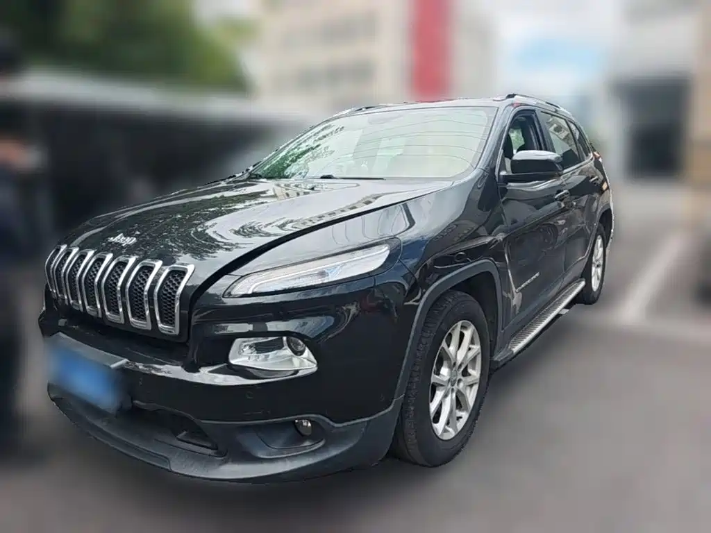 Jeep Cherokee — миниатюра 3