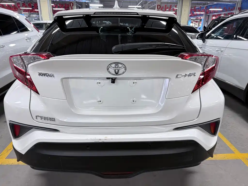 Toyota C-HR — миниатюра 18
