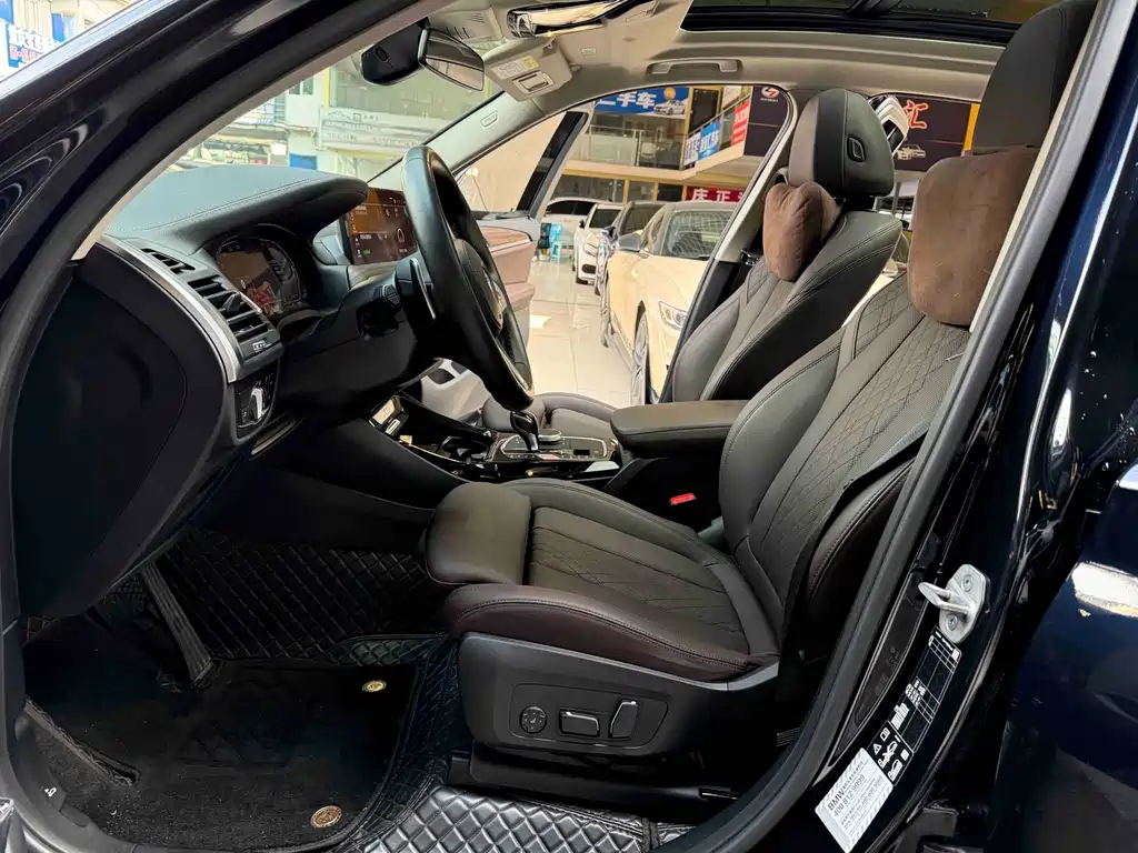 BMW X3 — миниатюра 9