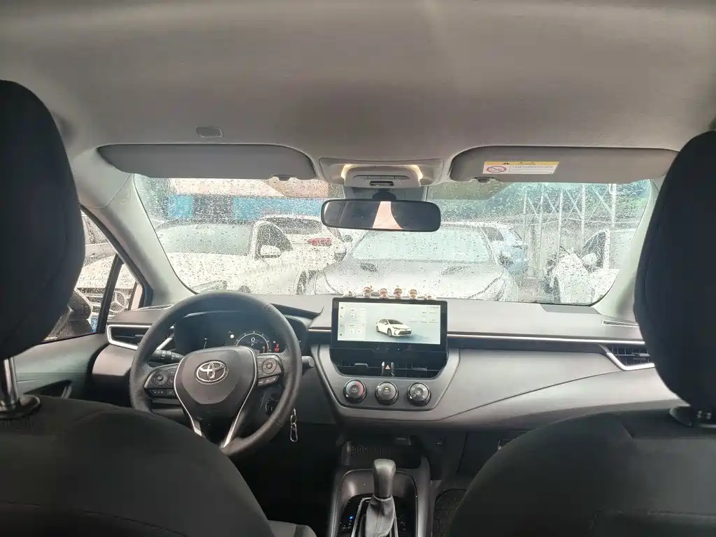 Toyota Corolla — миниатюра 8