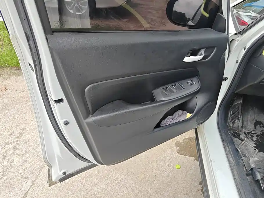 Honda Fit — миниатюра 7