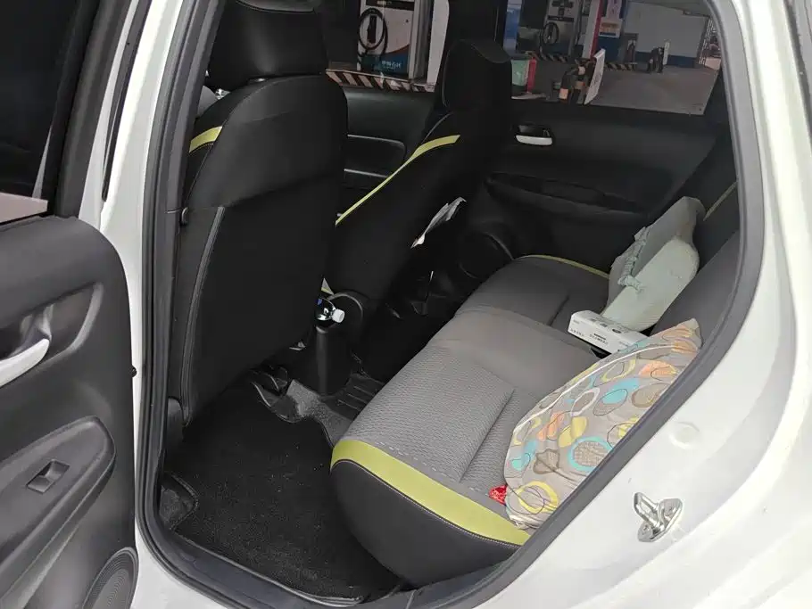 Honda Fit — миниатюра 11