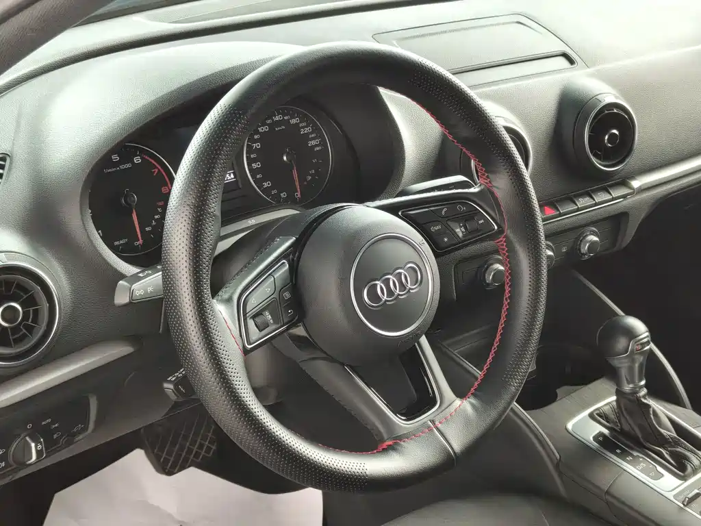 Audi A3 — миниатюра 8