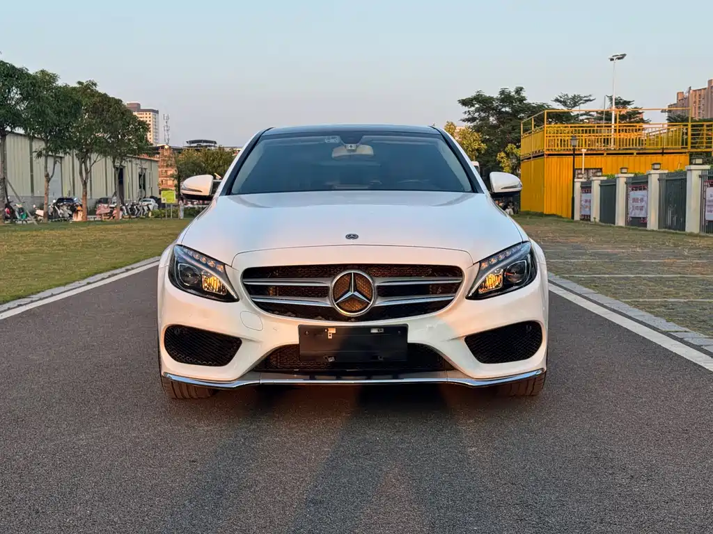 Mercedes-Benz C-Class — миниатюра 33