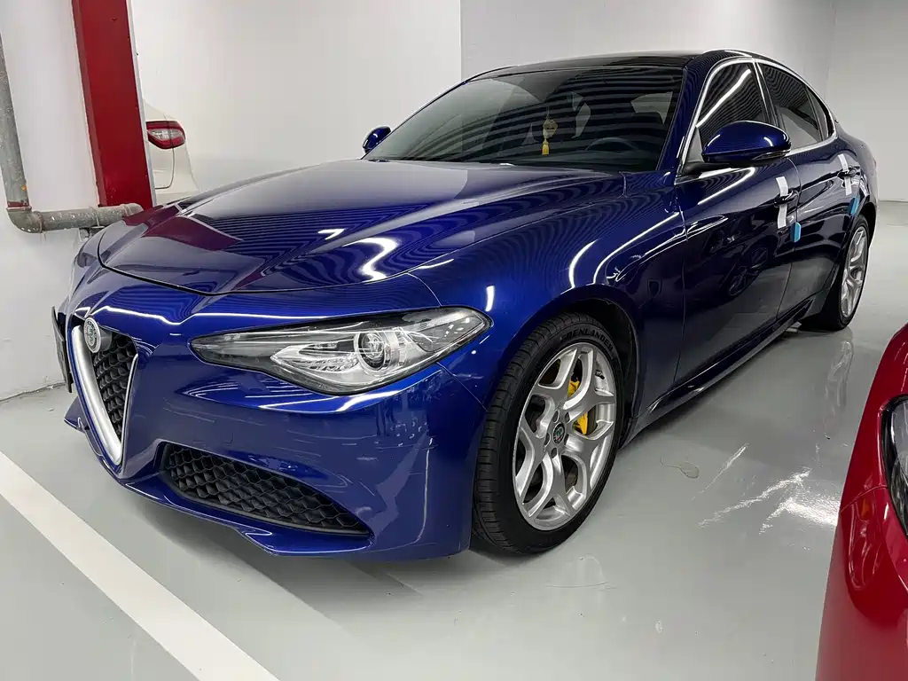 Alfa Romeo Giulia