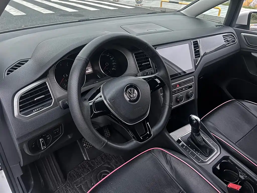 Volkswagen Golf Sportsvan — миниатюра 19