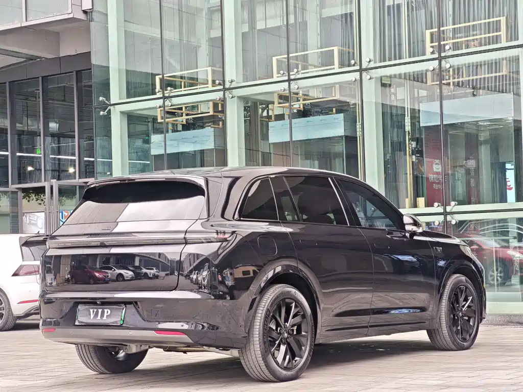 Li Auto IDEAL L7