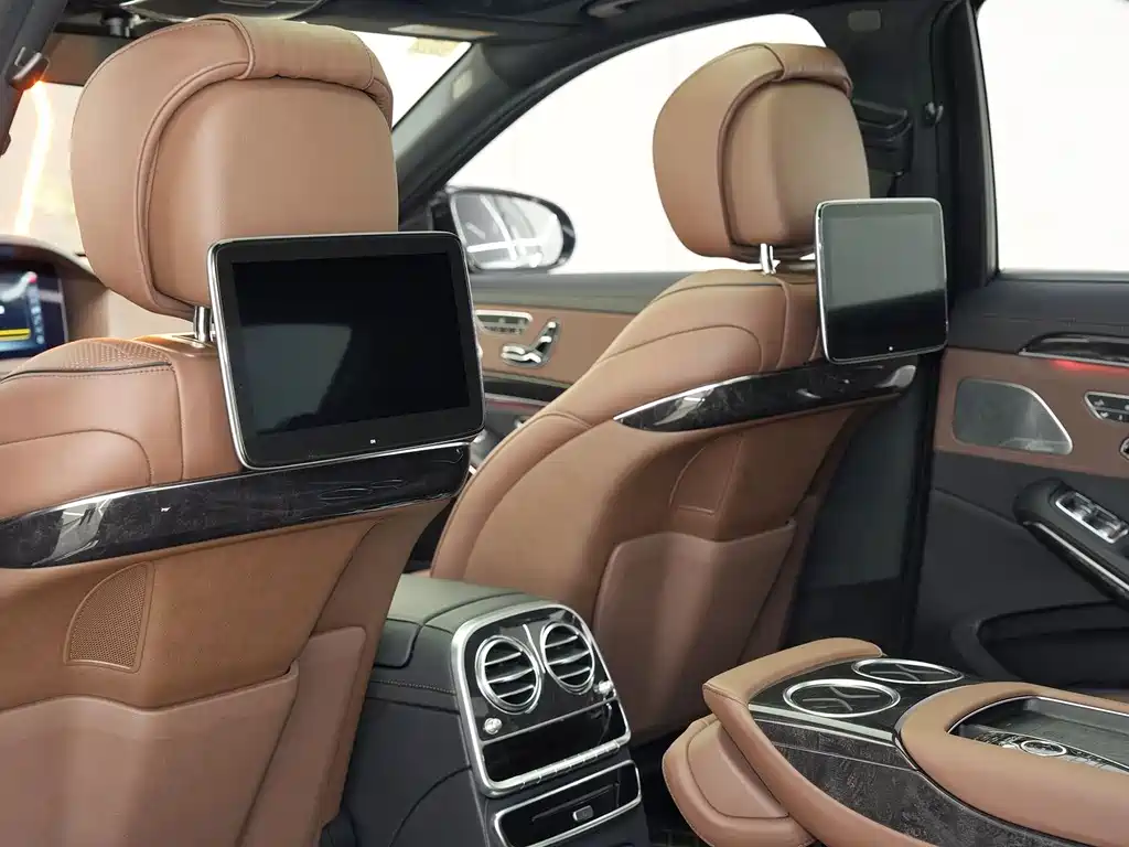 Mercedes-Benz S-Class — миниатюра 29