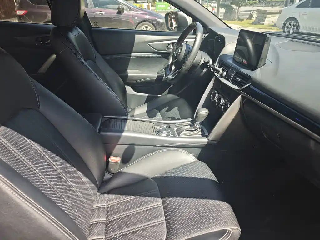 Mazda CX-4 2.0L Auto 2WD Blue Sky Vitality Edition China V, фото 8