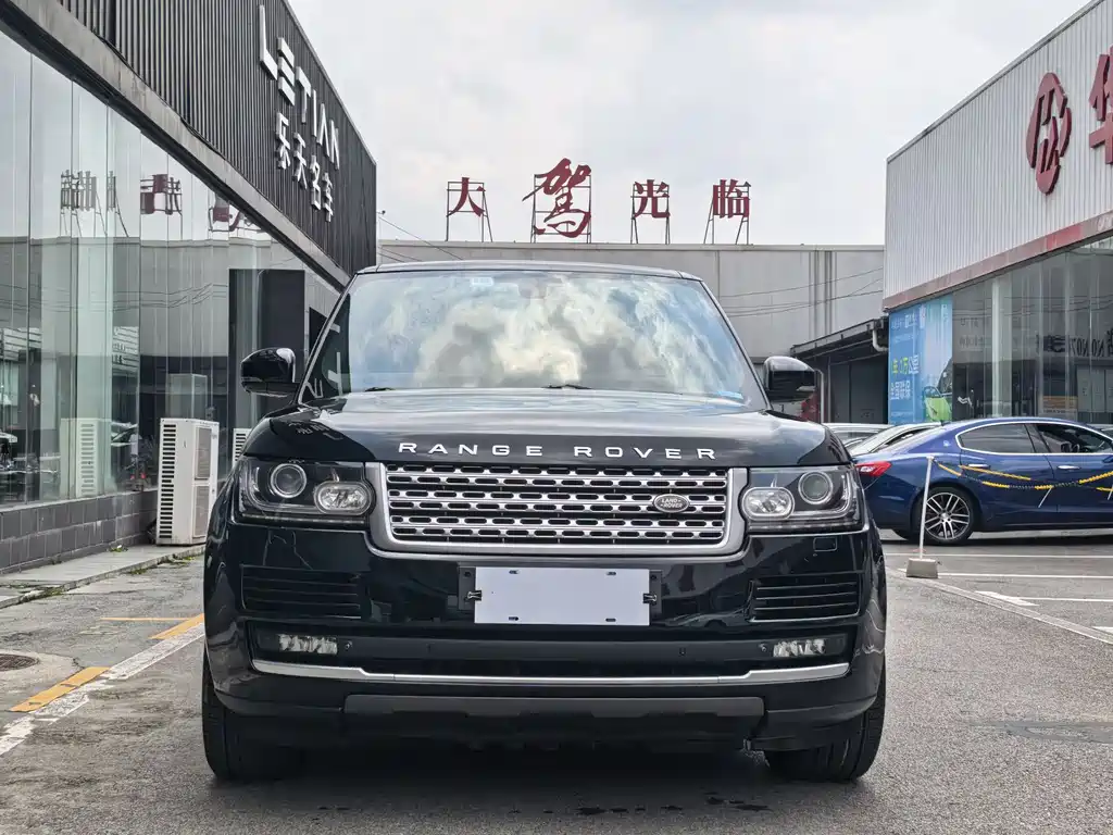 Land Rover Range Rover 2015 3.0 TDV6 Vogue