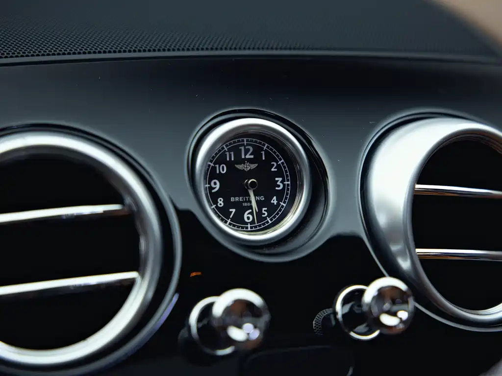 Bentley Flying Spur — миниатюра 14