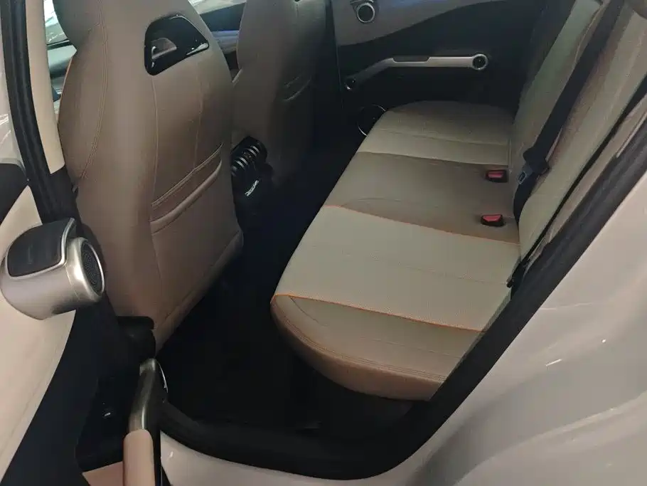 BYD Yuan Plus — миниатюра 11