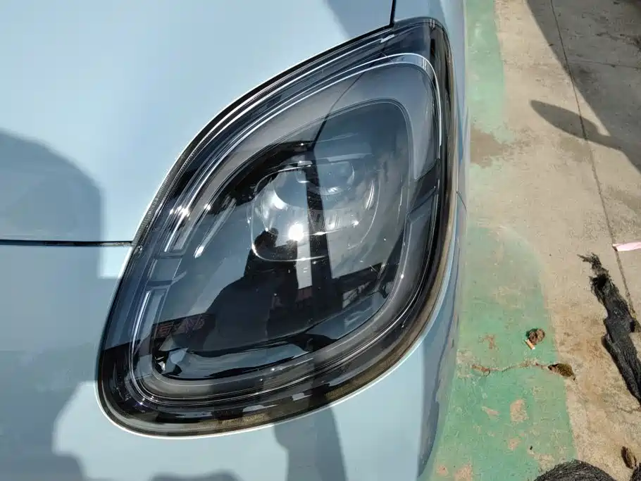 Wuling MINIEV — миниатюра 5